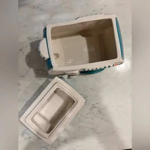 Blue Sky Clayworks Ceramic Retro Camper Cookie Jar Turquoise 16345 Whimsical - Picture 4 of 8